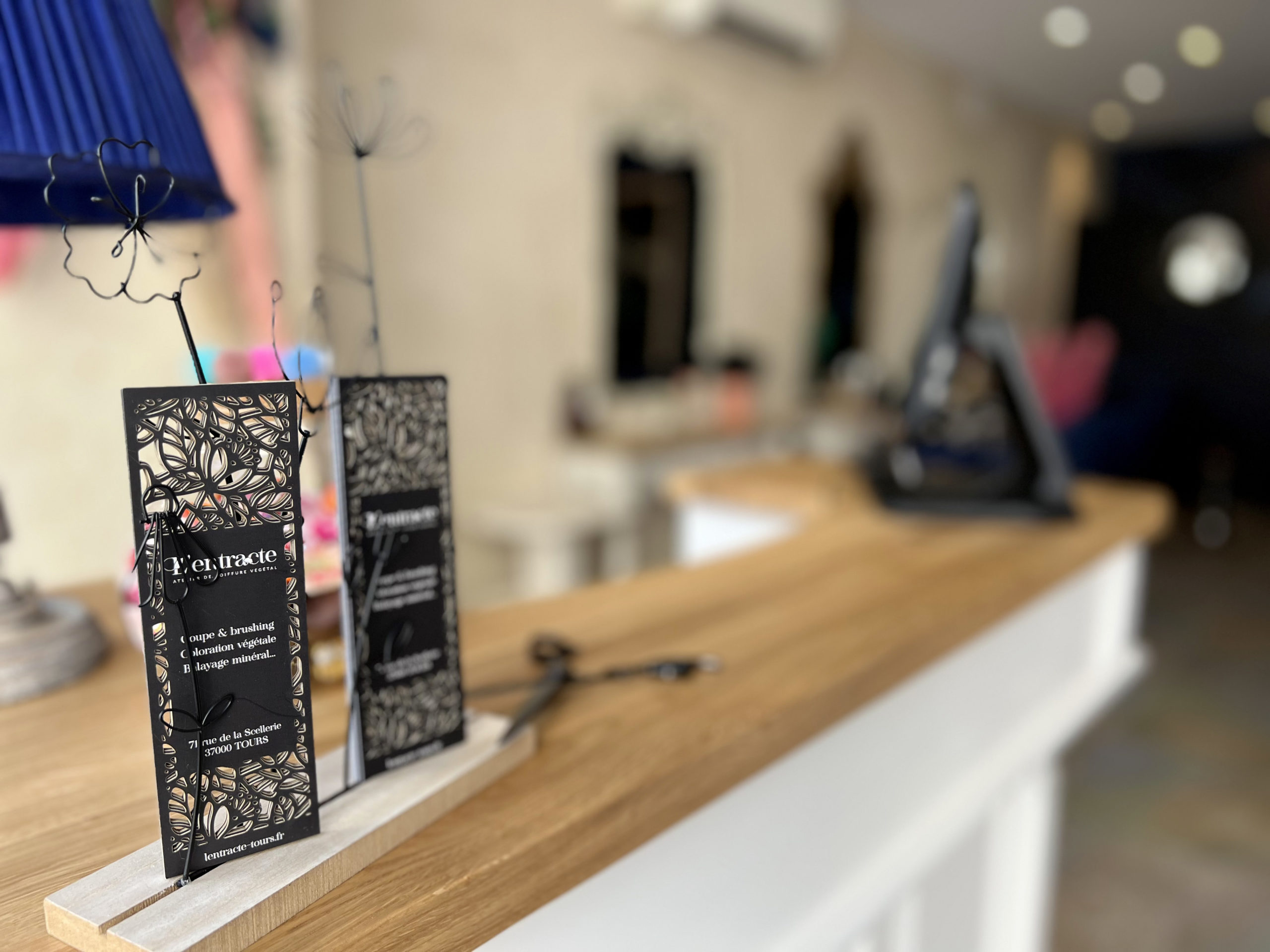 L'entracte - atelier de coiffure - slide image 2